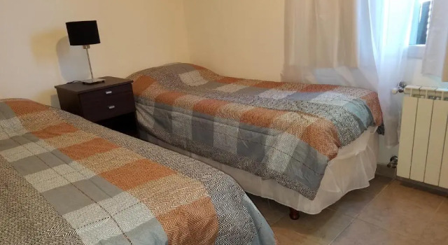Departamento Calafate Centrico #2, Rezervovat Hotel Hotely v Patagonia s parkováním, Parkování