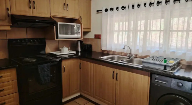 Шале Gooderson Leisure Fairways Self Catering