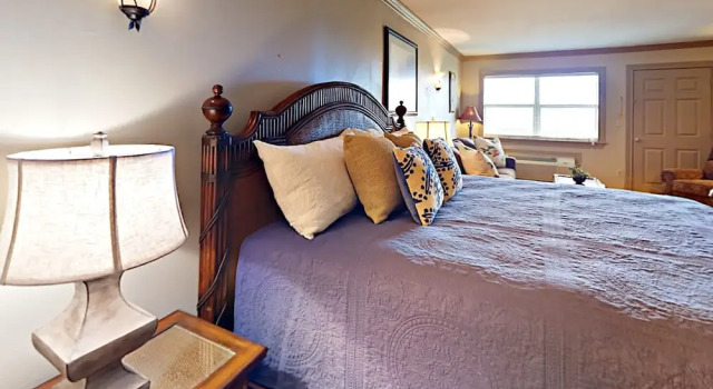 144 Sea Breeze - One Bedroom Condo