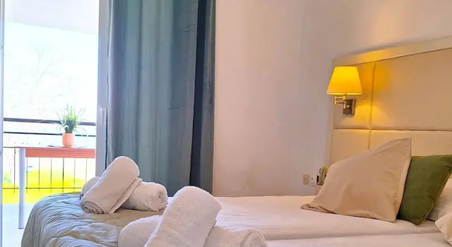 Апартаменты Ever Green beach Apartments