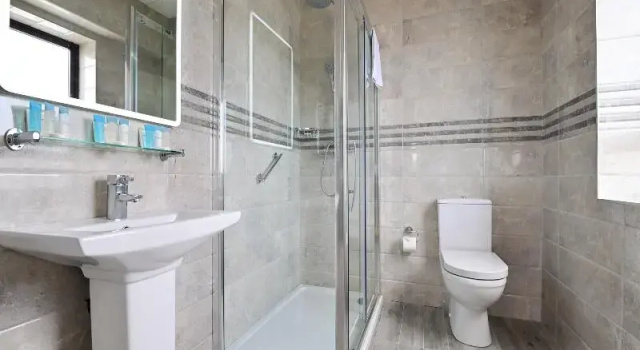 Трёхместный номер Standard Lawlors Hotel Dungarvan