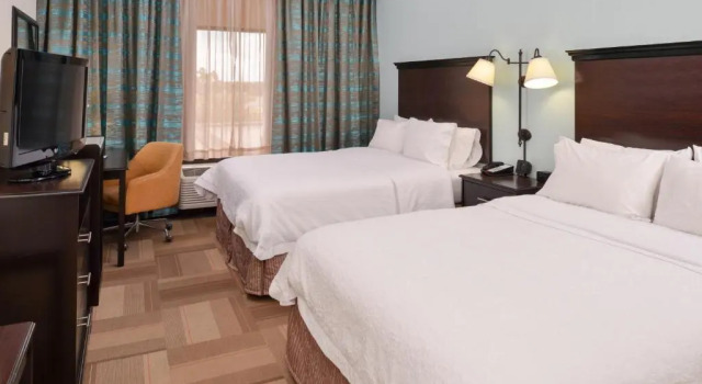 Четырёхместный номер Standard Hampton Inn & Suites Lady Lake/The Villages