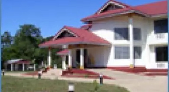 Saysekong Hotel, Rezerwuj Hotel Attapu Attapeu