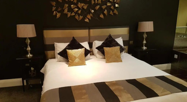 Suite The Keep