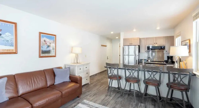 Etta Place 1 by Avantstay Ski In/ Ski Out Unit w/ Views of the Slopes!, Забронировать Отель Отели Telluride Ski 3 звезды, 3*