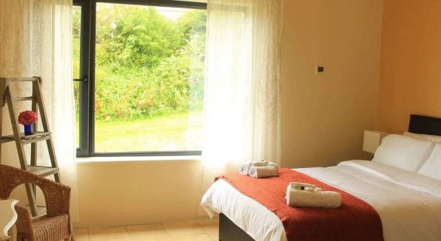 Blue Door House, Book Hotel Hotels in Kerry with Parking, Parking