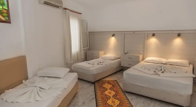 Четырёхместный номер Standard Kale Hotel