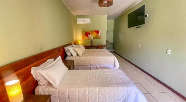 Четырёхместный номер Standard Quatro Estaçoes Pesq. E Hotel Fazenda