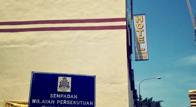 Spring Lodge Hotel