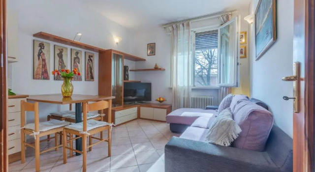 Апартаменты Ferrara Quiet and Roomy Apartment with Balcony