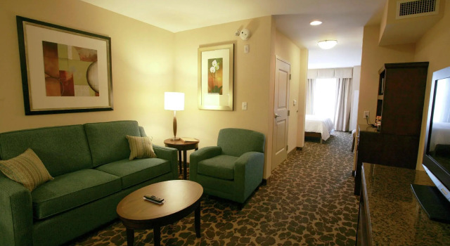 Двухместный полулюкс Hilton Garden Inn Charlotte/Concord