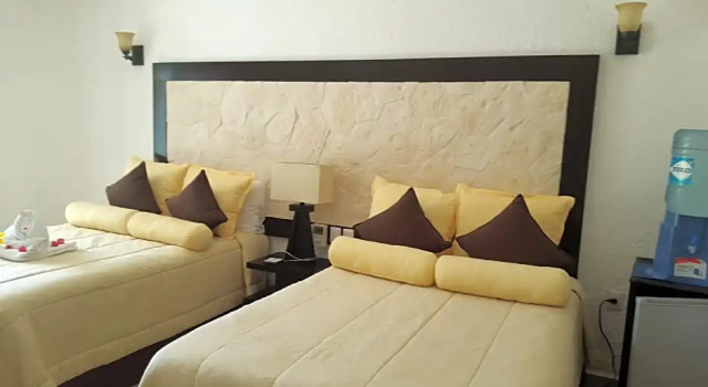 Четырёхместный номер Standard рядом с пляжем Hotel Club Akumal Caribe