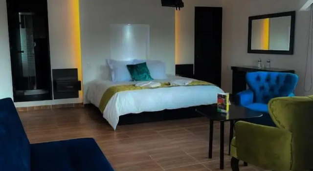 Люкс Deluxe Hotel Tonall Inn
