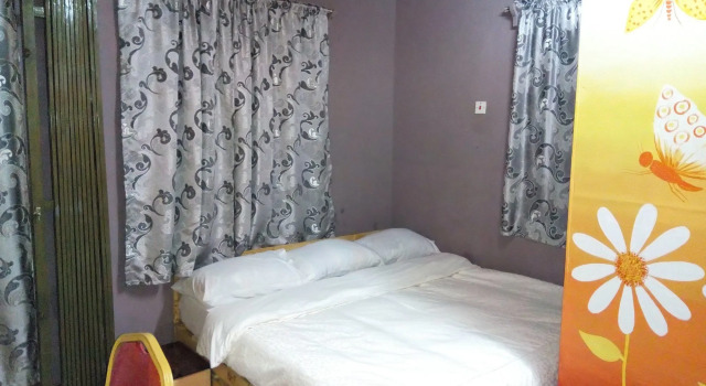 Feehi's Place - Hostel