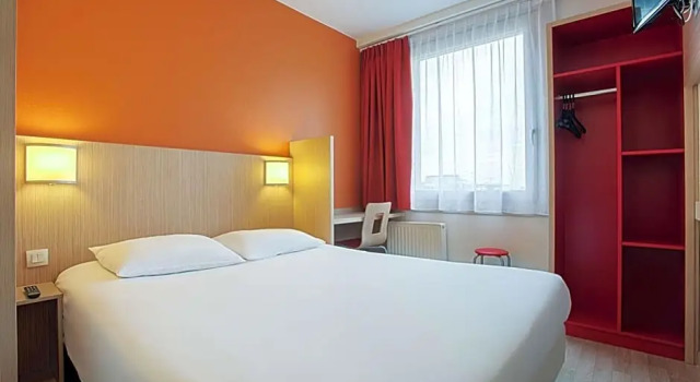 Двухместный номер Comfort Hotel am Kieler Schloss by Première Classe