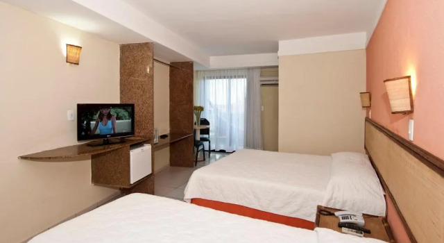 Трёхместный номер Superior с балконом и с красивым видом из окна Natal Praia Hotel