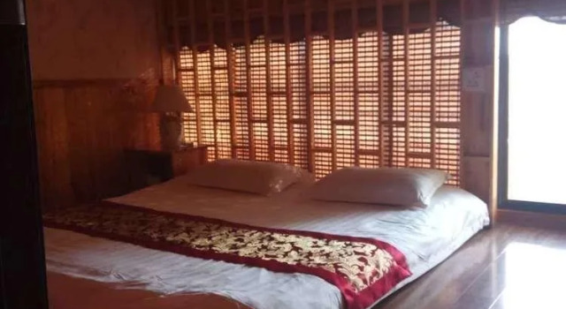 Wuzhen Grandmother Guest House, Varaa Matkakoti Hotellit Jiaxing pysäköinnillä, Pysäköinti