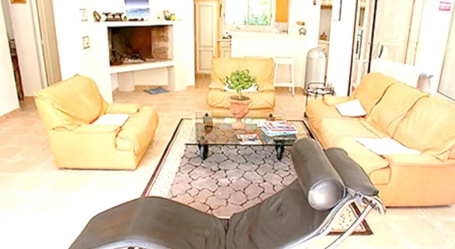 Villa with 4 Bedrooms in Fuveau, with Wonderful Mountain View, Private Pool, Enclosed Garden - 30 Km From the Beach, Забронировать Вилла Фюво Буш-дю-Рон