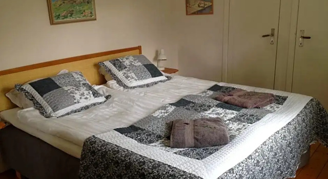 Hermanslycke Bed & Breakfast, Book Hotel Hotels in Tvaaker with Parking, Parking