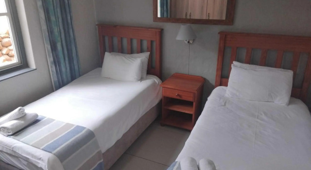 Caribbean Estate Unit 21 Avail 6 to13 Jan 2023 only, Prenota Hotel Port Edward 