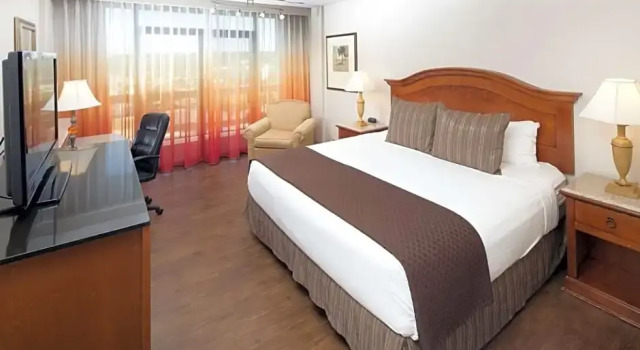 Двухместный номер Standard с видом на горы Red Lion Hotel Boise Downtowner