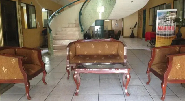 Hotel Maximo, Boek Hotel Portoviejo Manabi