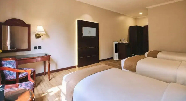 Habitación triple De lujo Horison Resort Tulip Puncak