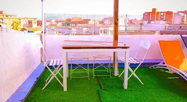 Апартаменты Loft CENTRO Con parking GRATIS y Azotea CHILLOUT GRATIS!