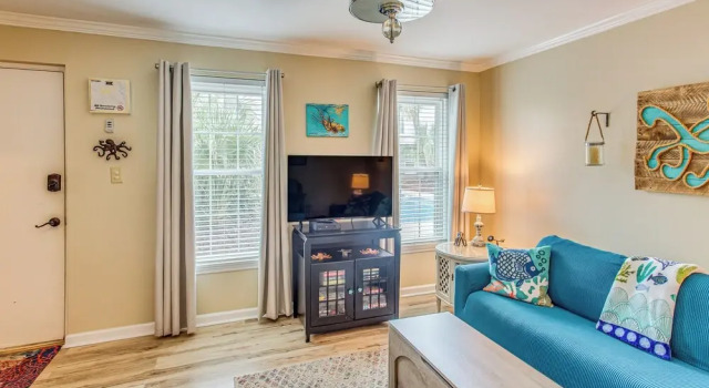Pool Access, 4 Blocks to Ocean! N Myrtle Beach Gem, Забронировать Апартаменты/квартира Апартаменты Южной Каролины, Апартаменты/квартира