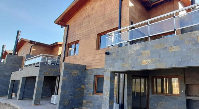 Апартаменты Superior Blackstone Country Villages Hotel