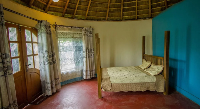 Семейное бунгало с 2 комнатами Roots Retreat and Camping Resort