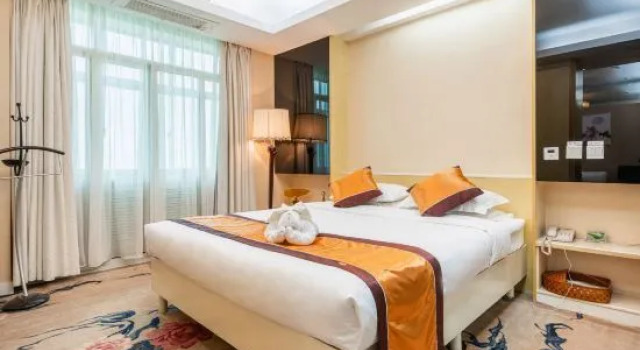 Люкс Deluxe Huili Business Hotel