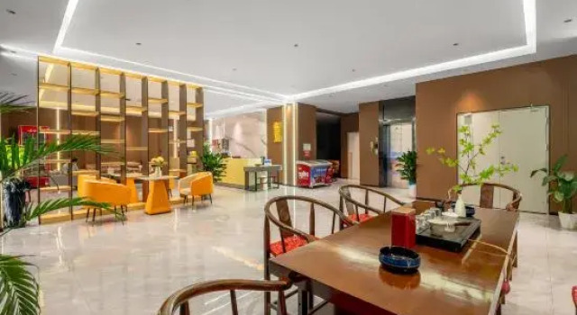 All Seasons Hotel (Xishuangbanna Mengla Rainforest Avenue Branch), Buchen Sie Hotel Hotels in Yunnan mit Parkplatz, Parkplätze