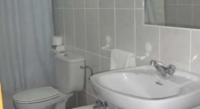 Hostal Serpol, Забронировать Хостел Паленсия Кастилия и Леон