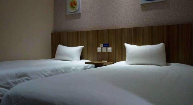 Eaka 365 Hotel Cangzhou Suning Sushui Road Branch, Book Hotel Cangzhou Hebei