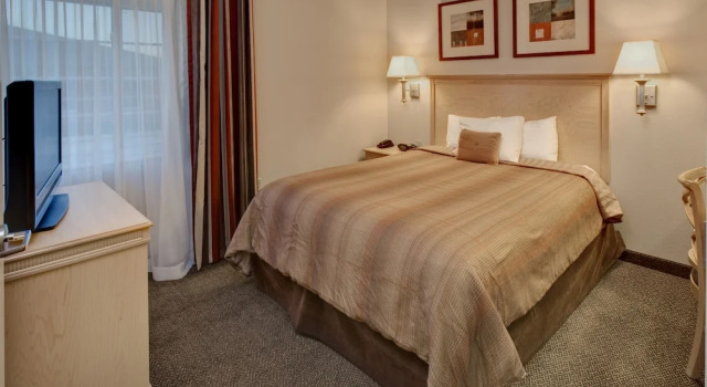 Люкс c 1 комнатой Candlewood Suites - Peoria at Grand Prairie by IHG
