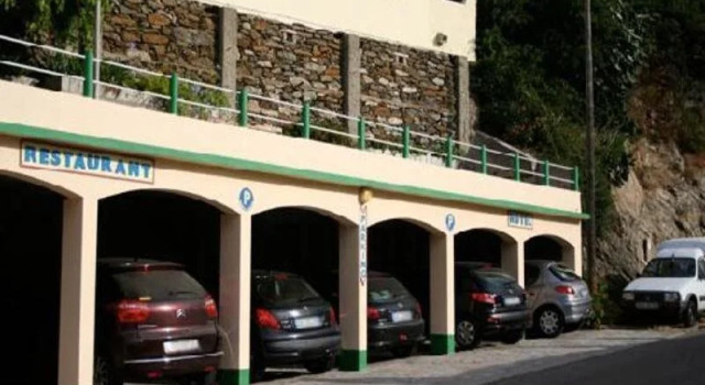 U Patriarcu, Rezerwuj Hotel Hotele w Korsyka z parkingiem, Parking
