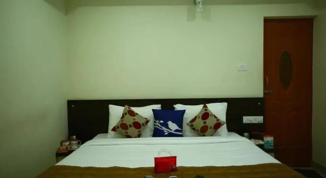 OYO 1223 Maruthi Residency