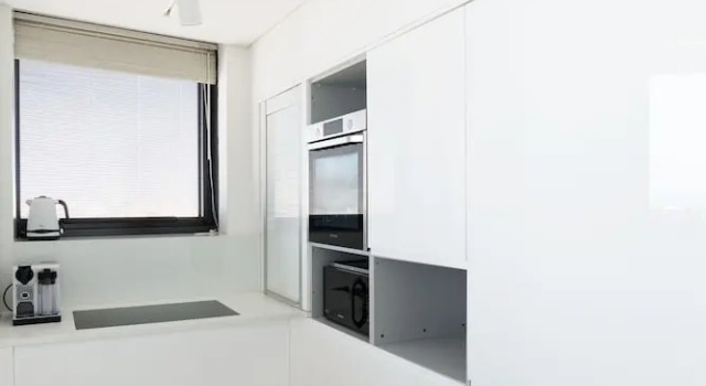 Апартаменты Luxury Bat Yam Luxury with Terrace & Sea View