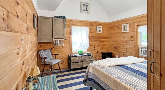 Lighthouse - Q991 Near Sandy Gorgeous Ogunquit Beach 2 Bedroom Cabin by RedAwning, Buchen Sie Hotel  