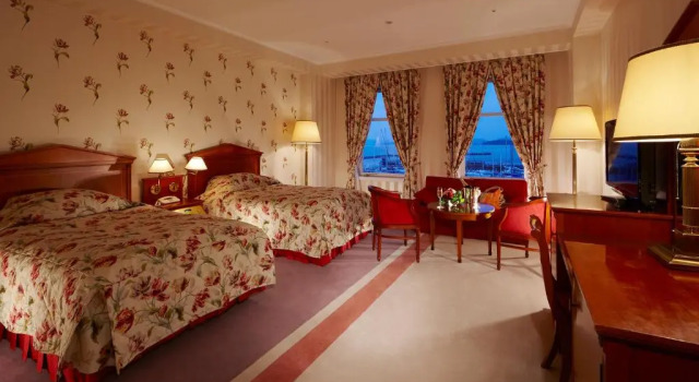 Трёхместный клубный номер Standard Hotel Amsterdam Huis Ten Bosch