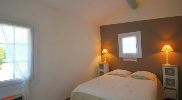 Holiday Home Provence With Pool, Rezervasyon Otel Cereste Route de la Lavande