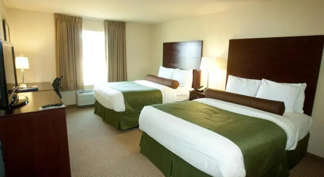 Четырёхместный номер Standard Cobblestone Inn & Suites - Langdon