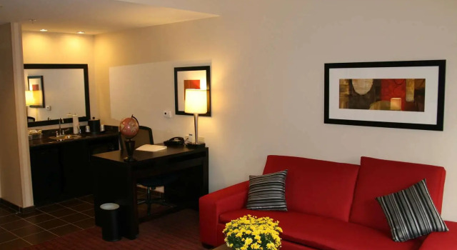 Двухместный люкс Hampton Inn & Suites Lebanon
