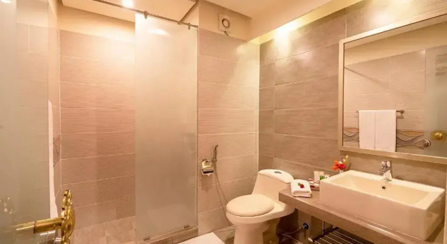 Suite Deluxe Hotel One Garden Town, Lahore
