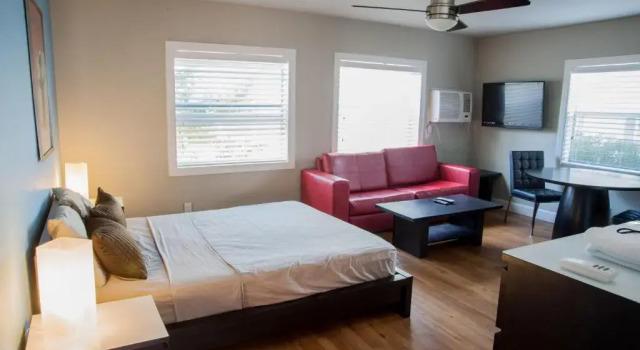 Студия Deluxe Sun Beach Inn