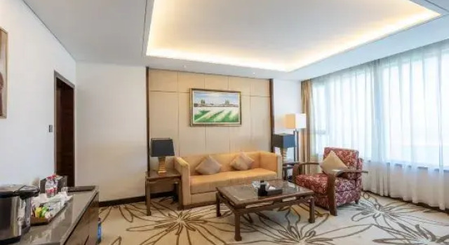 Люкс Deluxe Yangpu Guest House