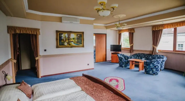 Люкс Hotel Gloria Palac