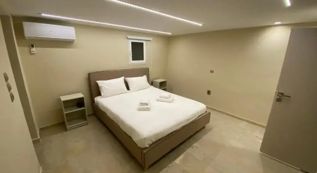 Pool Villa Lagonisi 5min from Beach, Забронировать Вилла Виллы Коропи, Вилла