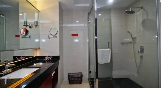 Tiantai Resort, Varaa Lomakeskus Hotellit Luan pysäköinnillä, Pysäköinti